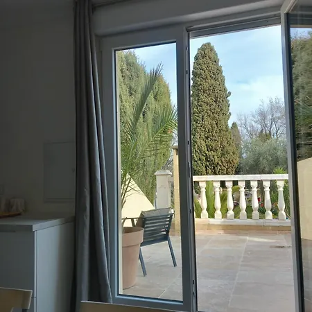 Appartement Independant Dans Une Villa Miramas Exterior photo